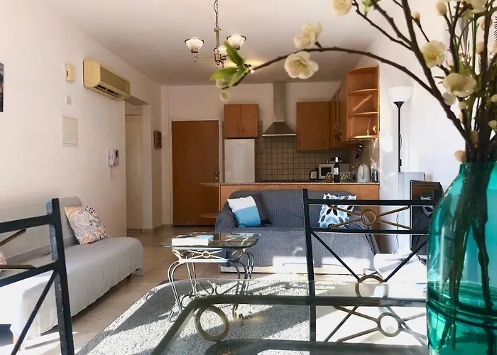 1 Bedroom Flat, Prime Location Near Sea, Sleeps 4 Apartamento *