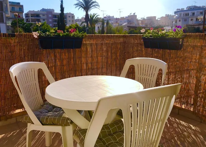 Apartamento 1 Bedroom Flat, Prime Location Near Sea, Sleeps 4 Limassol